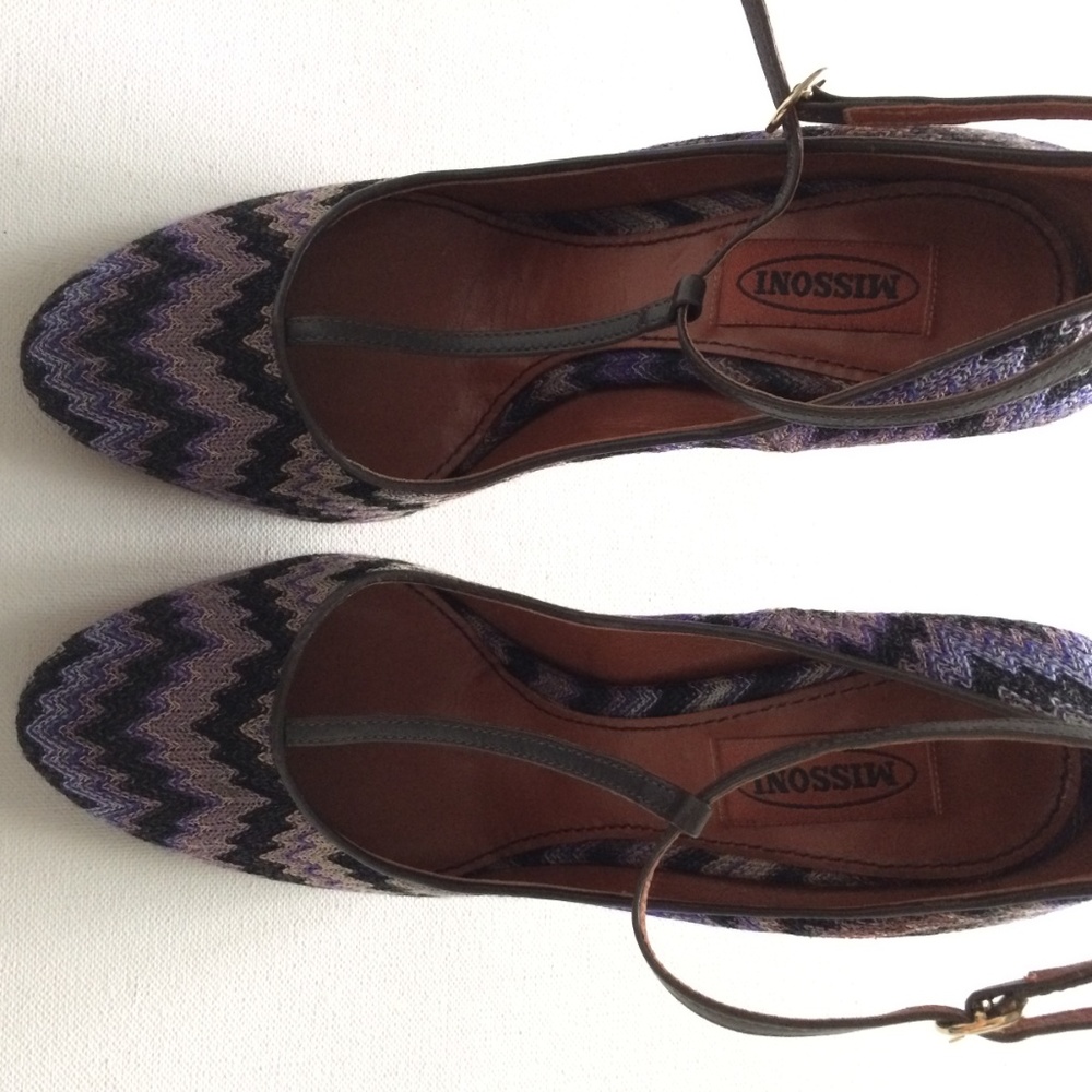 Missoni Purple Zig-zag Crochet Leather Pumps - Picture 3 of 8
